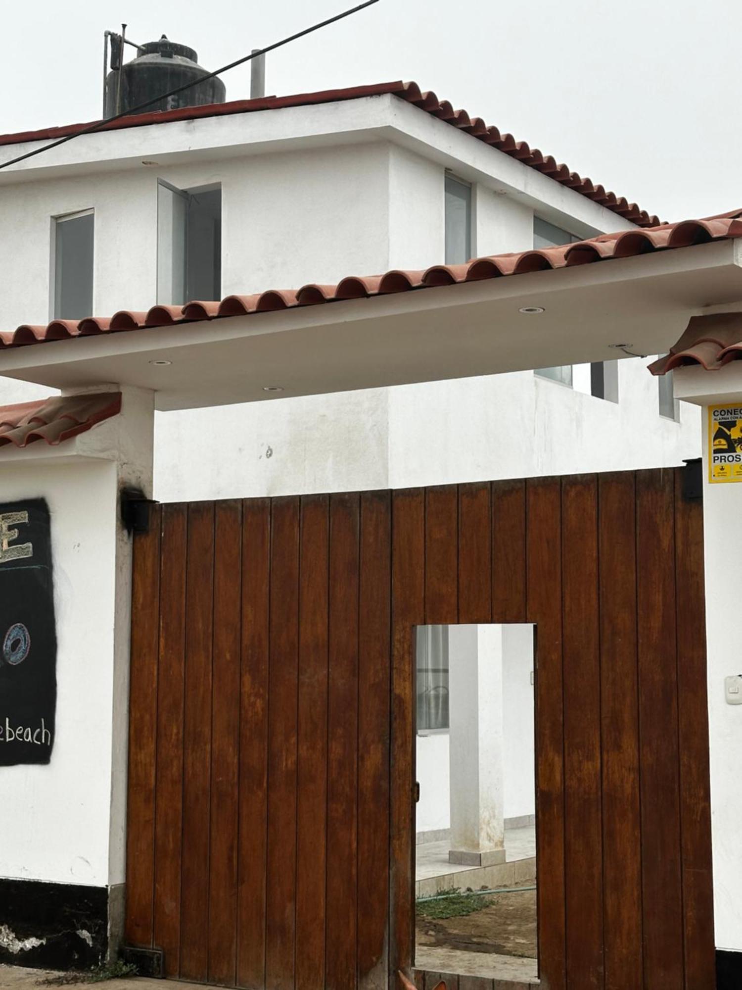 Yolo House Peru Bed & Breakfast Asia Exterior photo