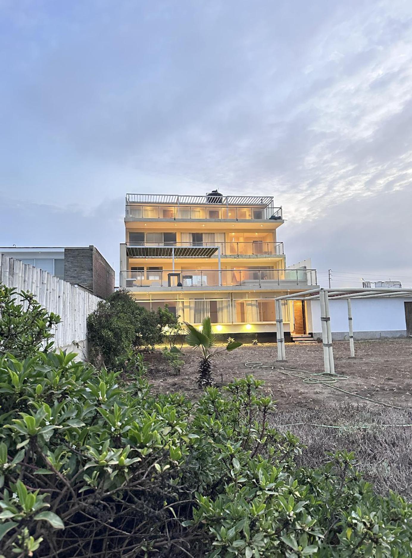 Yolo House Peru Bed & Breakfast Asia Exterior photo